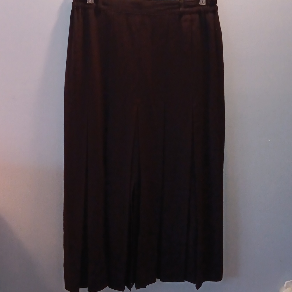 Vintage black wide pleated midi skirt EUC